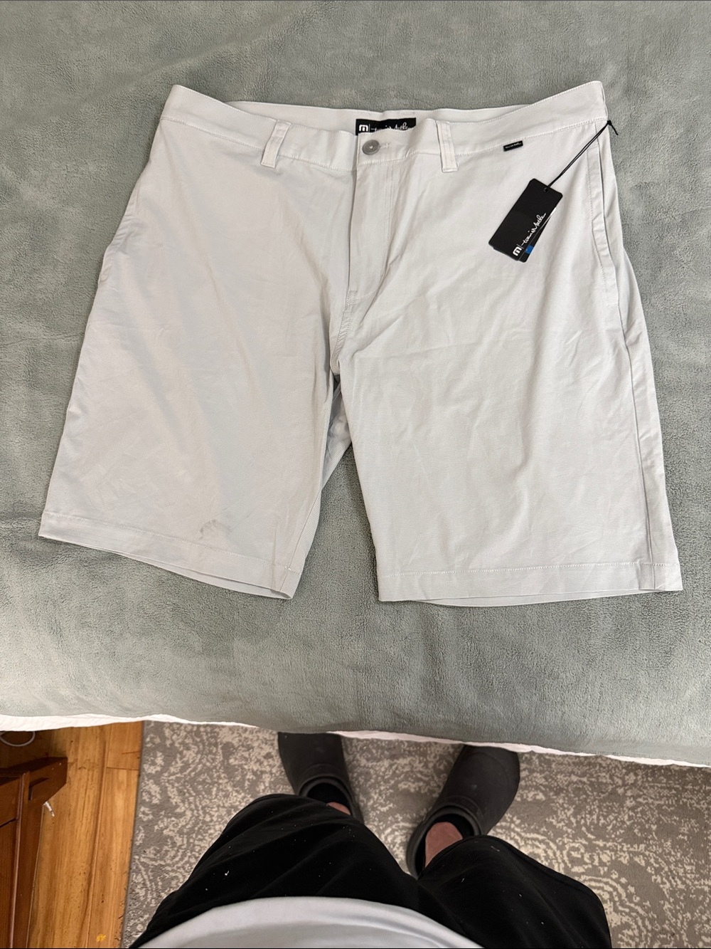 Travis Mathew Light Gray Flat-Front Men's Shorts